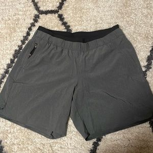 REI Co-Op Grey Shorts size L